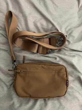 The Iris Plus Wallet (Caramel)